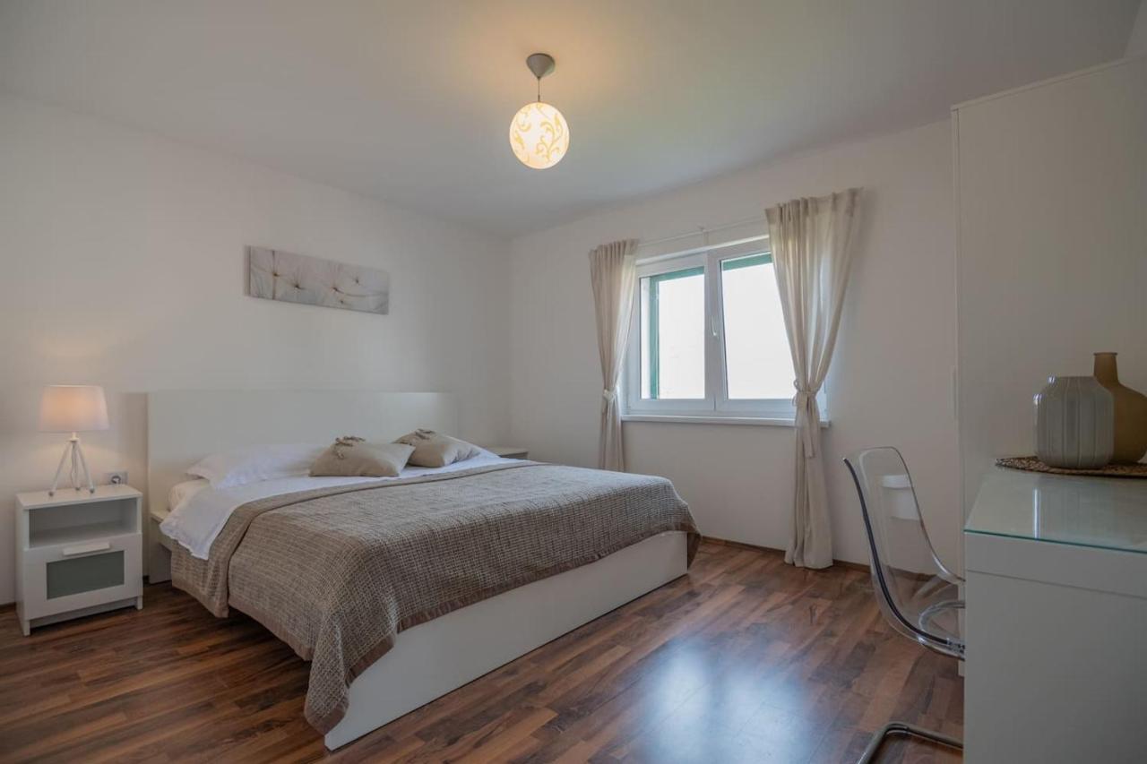 Kameni Dvori Villa Donji Proložac Exteriör bild