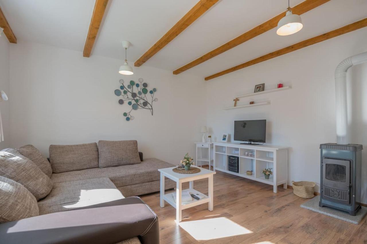Kameni Dvori Villa Donji Proložac Exteriör bild